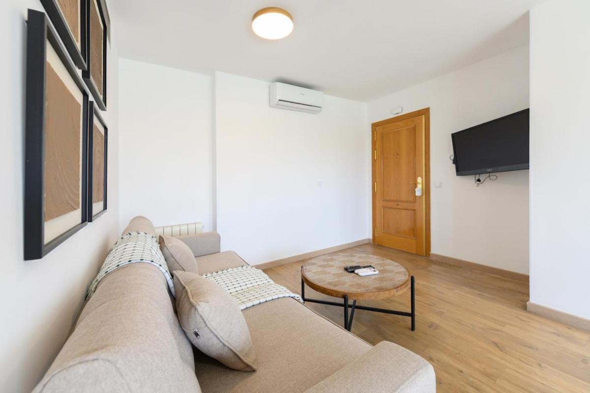 Modern 1 Bedroom With Pool Temporal Vdz36a * Madrid